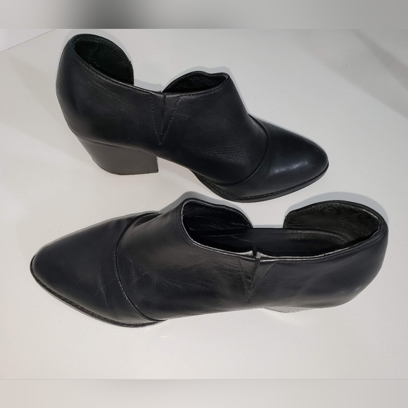 Leather Shellys London Anime Cutout Low Booties 7.5 US - Picture 4 of 11